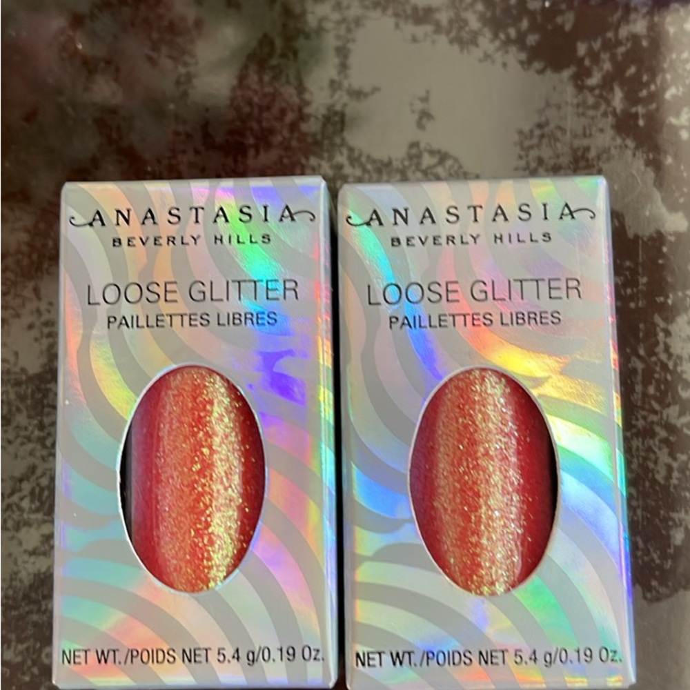 Anastasia Beverly Hills Loose Glitter in Sparkling Red and Gold